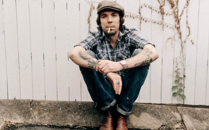 Americana singer-songwriter Justin Townes Earle Passes at Age 38